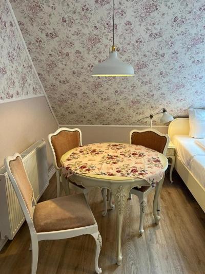 Appartement Studio-apartment 29 Beim Saseler Markt Frisch Renoviert *
