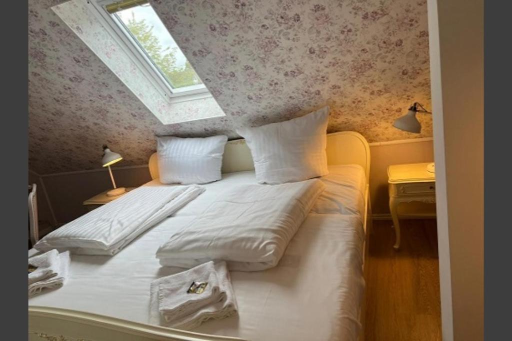 Studio-apartment 29 Beim Saseler Markt Frisch Renoviert * Hamburg-Harburg